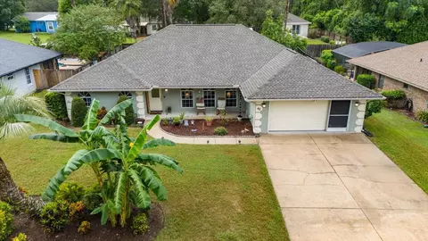 42 Fern Crest Dr, Debary, FL 32713
