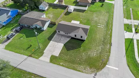 3390 Commerce Ave, Deltona, FL 32738