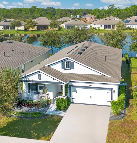 648 E Victoria Trails Blvd, Deland, FL 32724