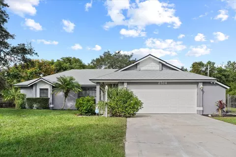 2704 Collingswood Dr, Deltona, FL 32738
