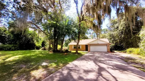 1899 S Lehigh Dr, Deltona, FL 32738