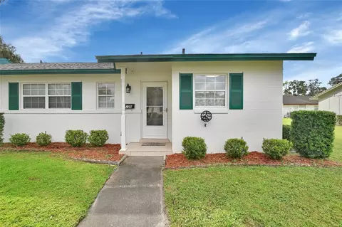 239 N Hill Ave #110, Deland, FL 32724