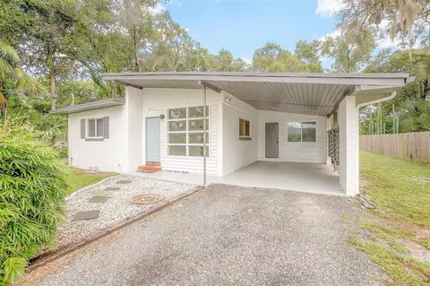 811 W Rich Ave, Deland, FL 32720