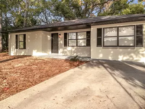 1065 Wall St, Eustis, FL 32726