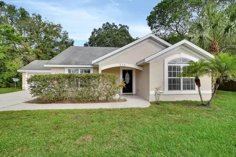 715 E Minnesota Ave, Deland, FL 32724