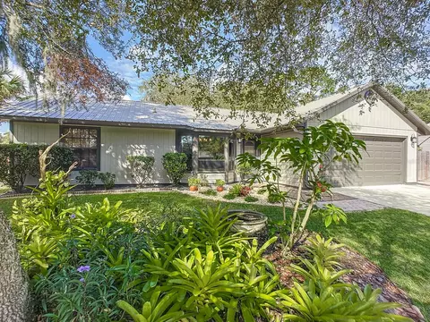 3220 Gulfport Ave, Deltona, FL 32738