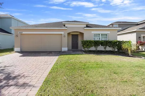 23522 Companero Dr, Sorrento, FL 32776
