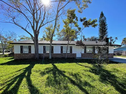1002 Beulah Dr, Edgewater, FL 32132