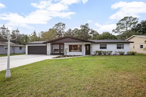 1550 Periwinkle Ave, Deland, FL 32724