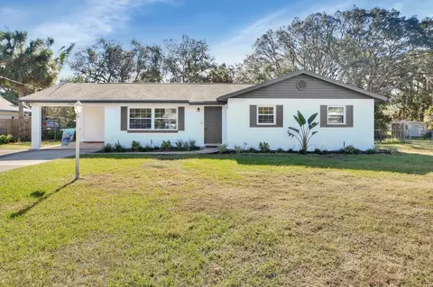 1704 Palm Ave, Deland, FL 32724
