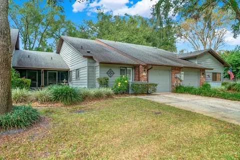 941 Village Green Rd, Deland, FL 32720