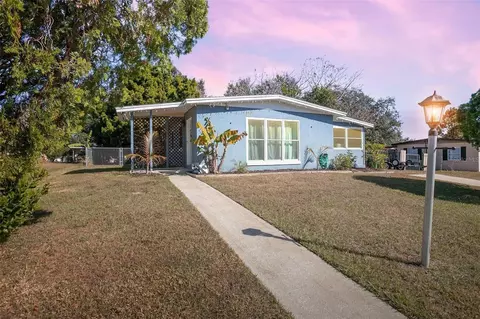 893 W Village Dr, Deltona, FL 32725
