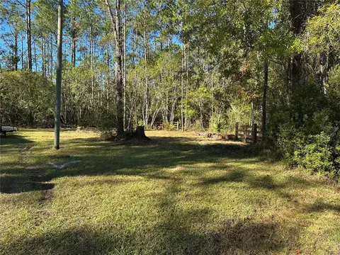 Maxwell Street, Astor, FL 32102