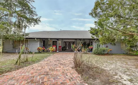 180 Robinson Ln, Seville, FL 32190