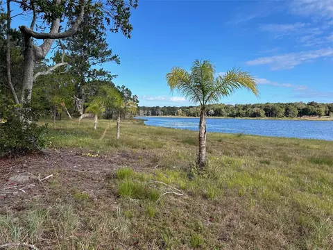 Mayfield Road, Seville, FL 32190