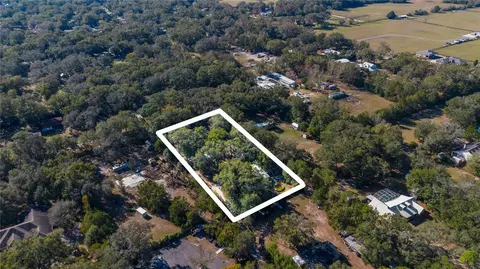23642 Wolf Branch Rd, Sorrento, FL 32776