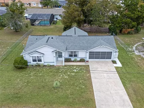 745 Fairlawn Dr, Orange City, FL 32763