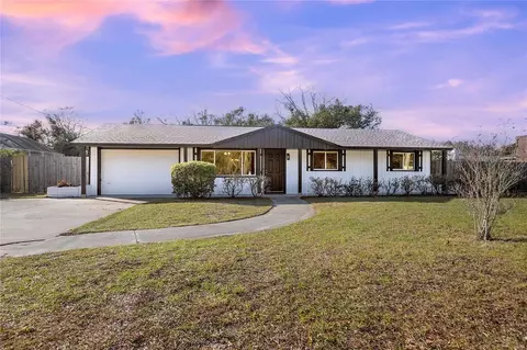 1208 N Boston Ave, Deland, FL 32724