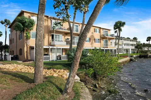 411 N Halifax Ave #214, Daytona Beach, FL 32118