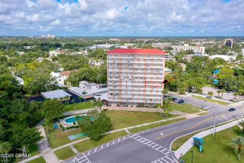 404 S Beach St #200, Daytona Beach, FL 32114