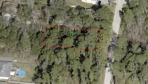 1572 10th Ave, Deland, FL 32724