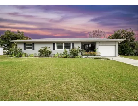 54 Magnolia Dr, Debary, FL 32713