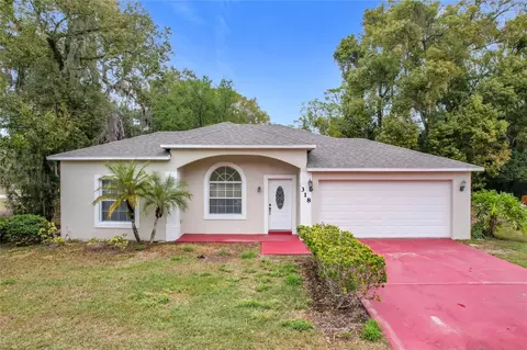 318 Hayman St, Altamonte Springs, FL 32701
