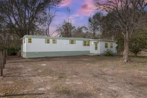31602 Hillside Dr, Deland, FL 32720