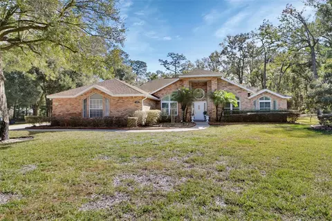 1575 Covered Bridge Dr, Deland, FL 32724