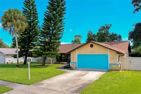 949 Tall Pine Dr, Port Orange, FL 32127