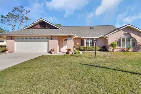 2075 Little Farms Ct, Deltona, FL 32738