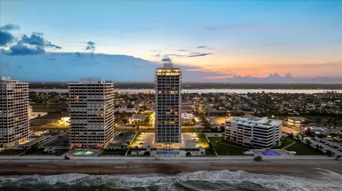 3000 N Atlantic Ave #24, Daytona Beach, FL 32118