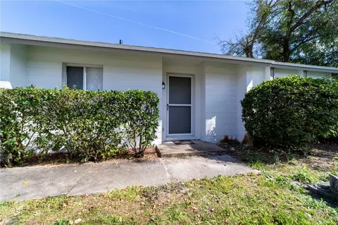 2144 E Parkton Dr, Deltona, FL 32725