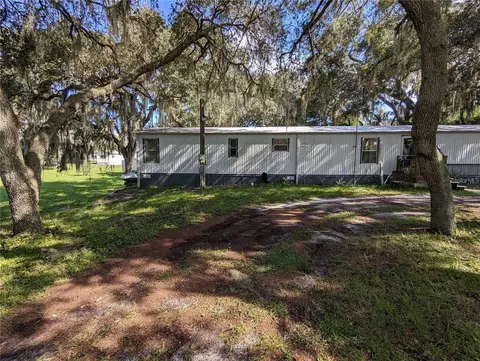 31903 3rd Ave, Deland, FL 32720
