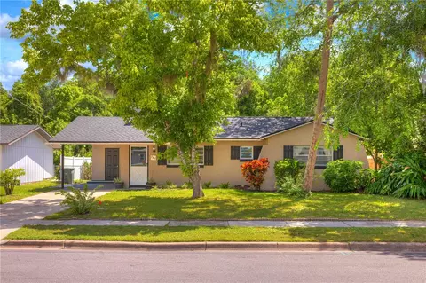 741 Greenway Pl, Daytona Beach, FL 32114