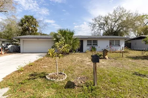 1341 Imperial Dr, Daytona Beach, FL 32117