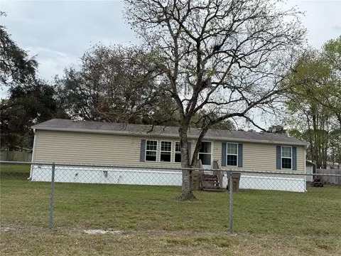 31334 Lakeside Dr, Deland, FL 32720