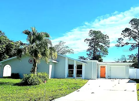 4 Farmbrook Ln, Palm Coast, FL 32137 photo 1