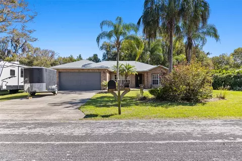111 Pecan St, Deland, FL 32724