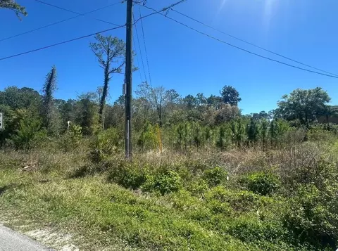 2548 E Lake Dr, Deland, FL 32724