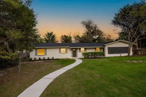 427 N Colorado Ave, Deland, FL 32724