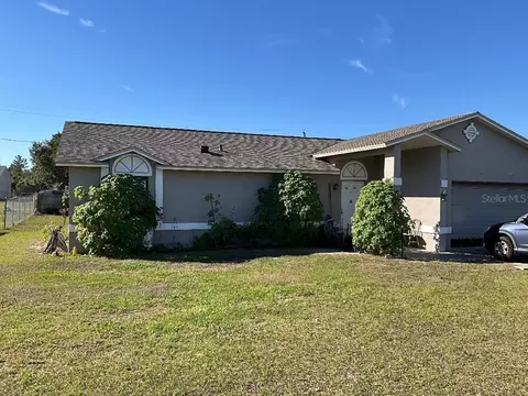 662 Comstock Dr, Deltona, FL 32738