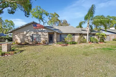 725 Briarcrest Dr, Orange City, FL 32763