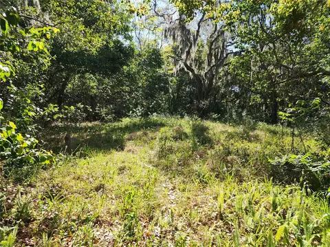 1397 Hurst St, Daytona Beach, FL 32117