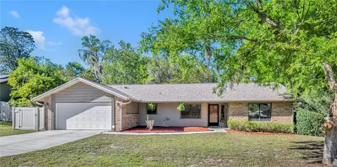 715 Oak Ter, Orange City, FL 32763