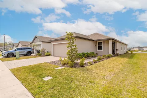 207 Pitching Wedge Dr, Daytona Beach, FL 32124