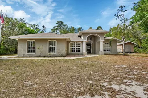 4600 S Tomoka Dr, De Leon Springs, FL 32130
