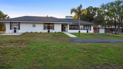 1560 S Pearl St, Deland, FL 32720