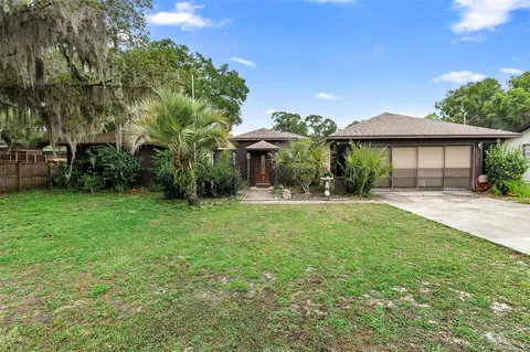 411 Columbus Ave, Orange City, FL 32763