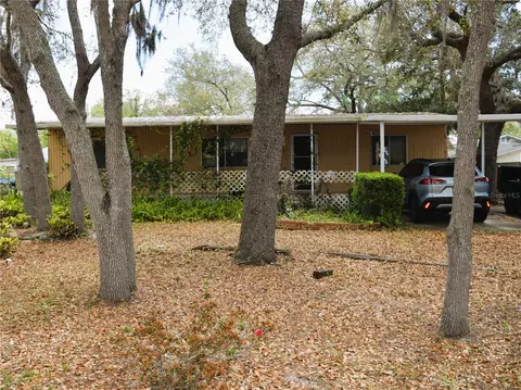 34416 Oak Ave, Leesburg, FL 34788